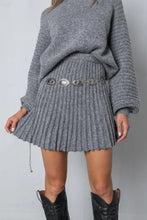 Load image into Gallery viewer, Bailey - Elegante Geplooide trui en rok