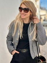 Load image into Gallery viewer, Lumina: Warme Herbstjacke mit Reißverschluss