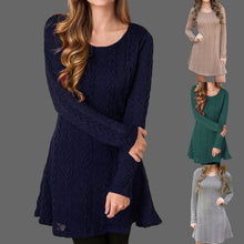 Load image into Gallery viewer, VintageTwist - Twist Strickkleid