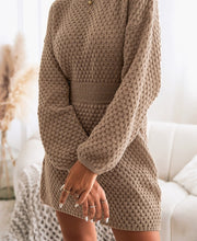 Load image into Gallery viewer, CozyKnit - Elegantes Kleid aus Wolle