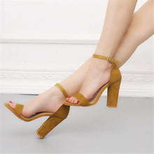 Load image into Gallery viewer, StrapStyle - Lässige Sandalen mit offener Zehe