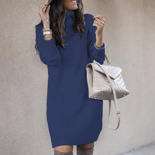 Load image into Gallery viewer, WarmTurtle - Warmes knielanges Strickkleid
