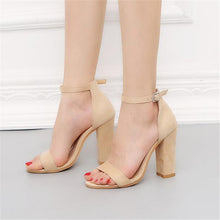 Load image into Gallery viewer, StrapStyle - Lässige Sandalen mit offener Zehe