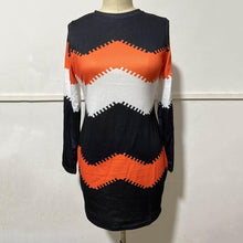 Load image into Gallery viewer, PrintSlim - Schlankes Bodycon-Kleid mit Druck