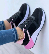 Load image into Gallery viewer, TrendyMesh - Orthopädische Herbst-Sneakers mit Keilabsatz in verschiedenen Farben