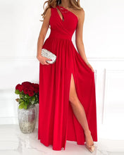 Load image into Gallery viewer, Helena - Elegantes Maxikleid mit einer Schulter