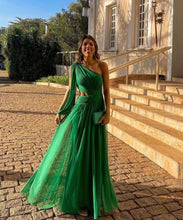 Load image into Gallery viewer, Shinnign - Grünes Satin Maxi Partykleid