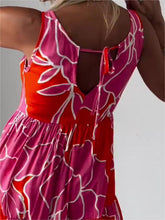 Load image into Gallery viewer, Beatrix - Stijlvolle Bloemenprint Jurk