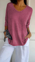 Load image into Gallery viewer, Bianca - Comfy Top met gebreide V-hals