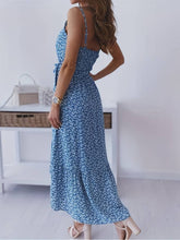Load image into Gallery viewer, Ravena - Cami-Kleid mit Floralem Druck