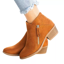 Load image into Gallery viewer, Amy - Orthopädische Stiefel mit niedrigem Absatz