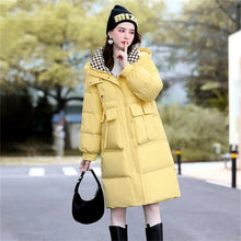 Load image into Gallery viewer, TrendyParka - Farblich abgestimmte Modejacke