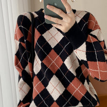 Load image into Gallery viewer, CashmereBliss - Thick O-Neck Pullover