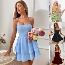 Load image into Gallery viewer, Nivram - Grünes Minikleid mit Rüschen