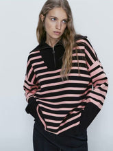 Load image into Gallery viewer, PopCollarZip - Gestreifter schicker Strickpullover