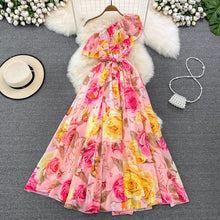 Load image into Gallery viewer, ChicRuffle - Strandpartykleid mit Blumenmuster