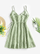 Load image into Gallery viewer, Zaful - Wickel-Minikleid mit Herzmuster
