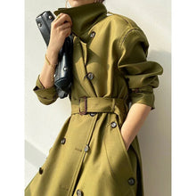 Load image into Gallery viewer, ClassicBrit - Hochwertige Hepburn Jacke Double Breasted