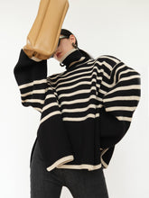 Load image into Gallery viewer, WarmStripes - Rollkragenstrickpullover Femme