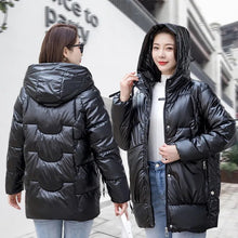Load image into Gallery viewer, GlossyWarm - Einfarbige dicke Outwear mit Kapuze