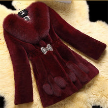 Load image into Gallery viewer, Haining - Mittellange Pelzjacke