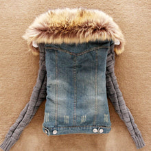 Load image into Gallery viewer, DenimWarm - Denim Pelzjacke mit Kapuze