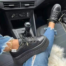 Load image into Gallery viewer, FemmeStyle - Lässige, klobige orthopädische Herbst-Sneakers