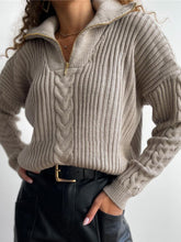 Load image into Gallery viewer, TruiZip - Pullover mit Polokragen und übergroßem Reißverschluss