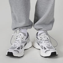 Load image into Gallery viewer, Stilvoll - Farblich abgestimmte Herbst-Sneakers