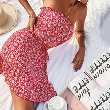 Load image into Gallery viewer, LaceAllure - Bandeau-Minikleid mit Spitzeneinsatz