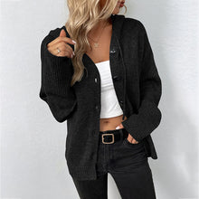 Load image into Gallery viewer, RetroChic - Strickjacke mit Kapuze