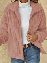Load image into Gallery viewer, Gemütlich - Zip-Up Pelzjacke