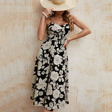 Load image into Gallery viewer, Soli - Lässiges Neckholder-Minikleid