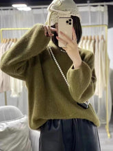 Load image into Gallery viewer, DotsElegance - Kaschmirpullover mit Laternenärmeln
