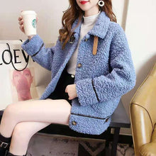 Load image into Gallery viewer, Woolly - Koreanische Pelzjacke