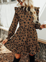 Load image into Gallery viewer, Ditsy Floral - Minikleid mit Puffärmeln
