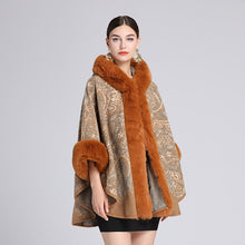 Load image into Gallery viewer, PonchoFur - Tweed Strickjacke Pelzjacke