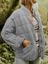 Load image into Gallery viewer, TrendyCoats - Varsity Vintage Mantelbraun