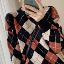 Load image into Gallery viewer, CashmereBliss - Thick O-Neck Pullover