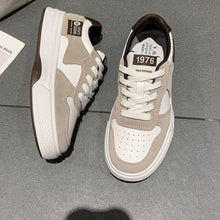 Load image into Gallery viewer, Trendo - Stylische Plateau Damen Herbst Sneaker