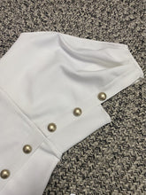 Load image into Gallery viewer, WhiteColor - Bodycon-Minikleid mit Knopfleiste