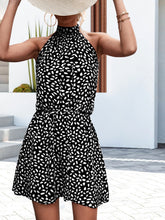 Load image into Gallery viewer, Shane - Minikleid mit Herzchenmuster