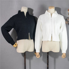 Load image into Gallery viewer, VintageZip - Strickweste mit Kragen und Zipper-Pullover