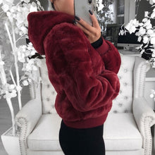 Load image into Gallery viewer, Gemütlich - Teddy-Fleece-Pelzjacke