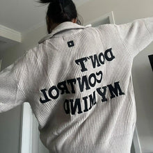 Load image into Gallery viewer, VintageZip - Ästhetischer grauer Strickpullover mit Reißverschluss
