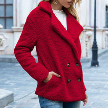 Load image into Gallery viewer, ButtonedFur - Taschen-Pelzjacke