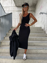 Load image into Gallery viewer, Beatrice - Elegante Warme Damesset