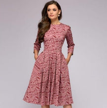 Load image into Gallery viewer, Retrozo – Ein edles, mittellanges Kleid - FashionWOLF