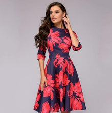 Load image into Gallery viewer, Gwyneth – Ein edles, mittellanges Kleid