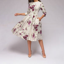 Load image into Gallery viewer, Gwyneth – Ein edles, mittellanges Kleid